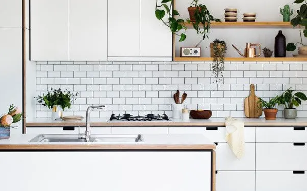 華洲木業(yè) | 拯救雨季潮濕，F(xiàn)4星防潮實(shí)木顆粒板(圖8)