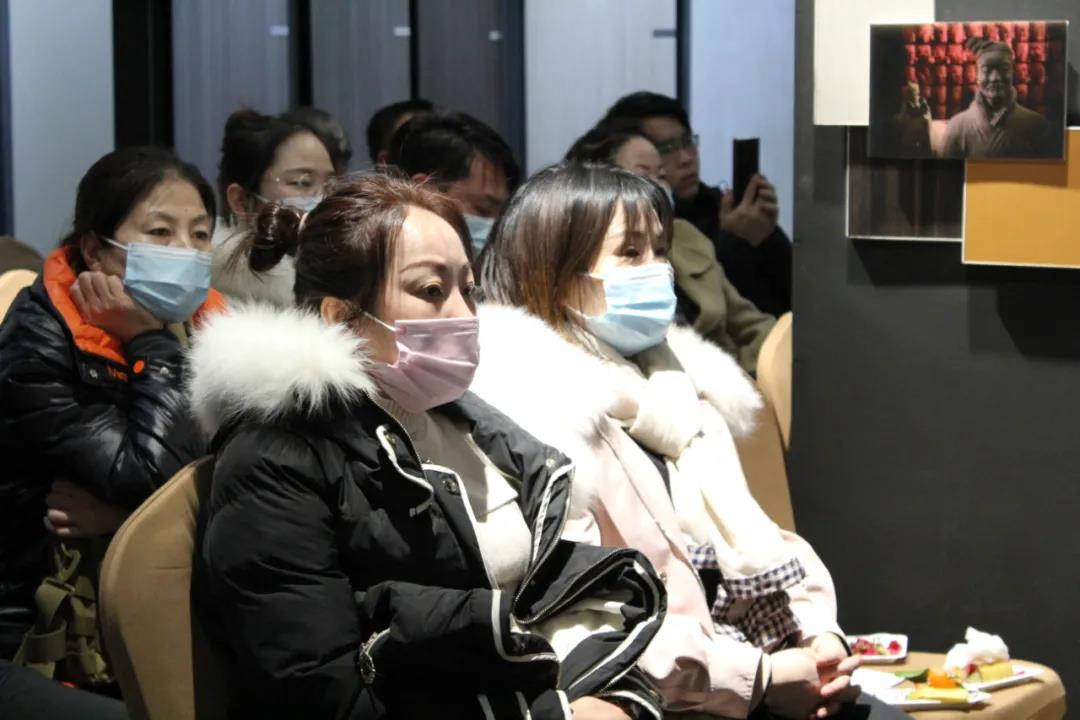 恭喜！華洲木業(yè)（陜西）運(yùn)營(yíng)中心首航儀式暨供應(yīng)鏈賦能模式發(fā)布會(huì)圓滿舉辦！(圖11)