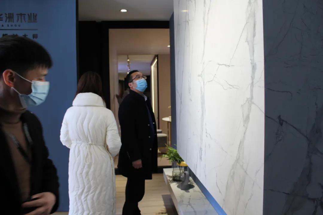 恭喜！華洲木業(yè)（陜西）運(yùn)營(yíng)中心首航儀式暨供應(yīng)鏈賦能模式發(fā)布會(huì)圓滿舉辦！(圖15)