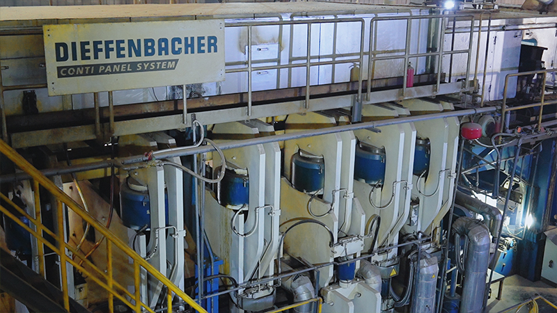 引進頂尖設備，只為一張好板材！(圖4)